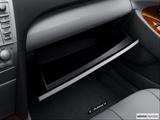  Glove box open photo